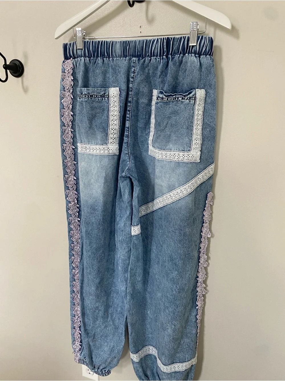 POL Bohemian Lace Tim Denim Joggers SZ Large Womens